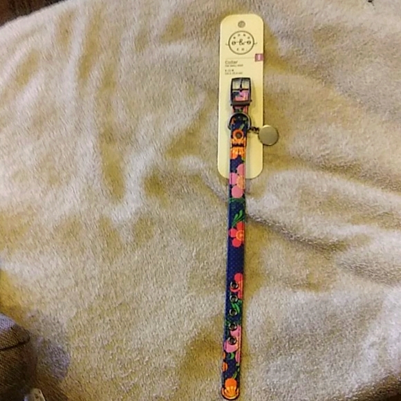 Bond blue floral collar XXSNWT - Picture 2 of 7